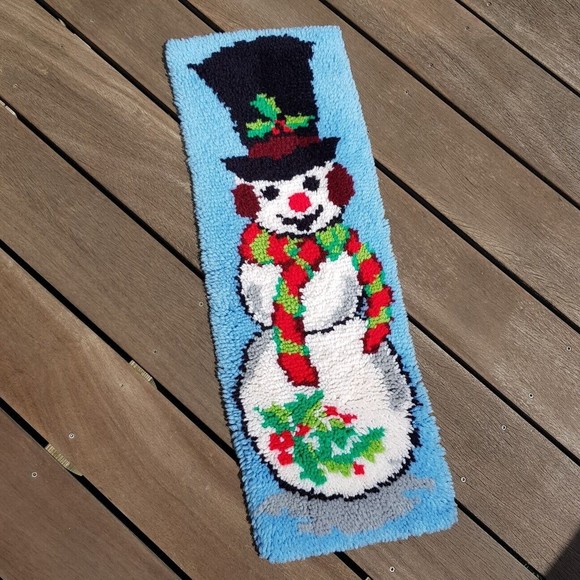 Other - Vintage Snowman Christmas Latch Hook Wall Hanging Handmade Retro Decor 28.5 x 10